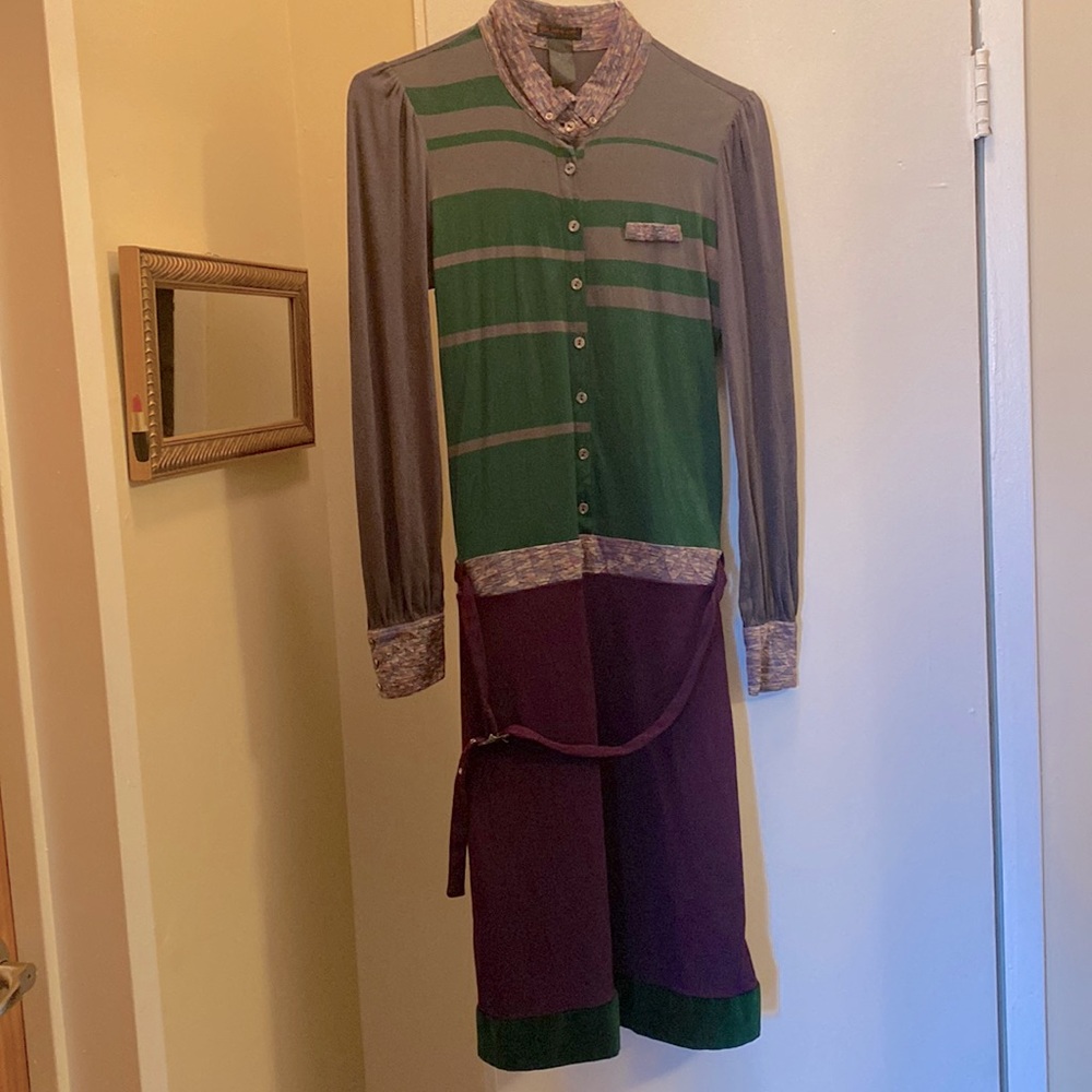 Excellent Designer dress.